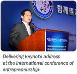 Delivering keynote address at the international conference of entrepreneurship